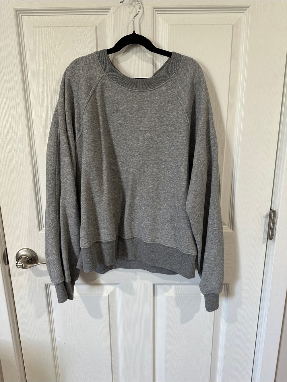 Abercrombie & Fitch Gray Crewneck Sweatshirt